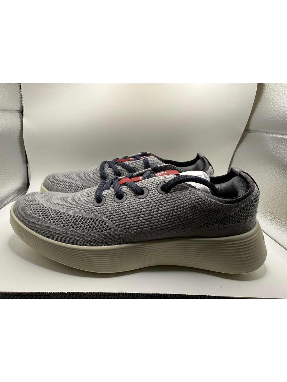 Allbirds Tree Runner Go Women’s 9 in Cloud Grey
